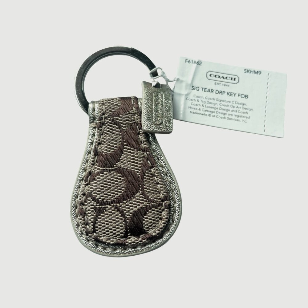 *BRAND NEW* Coach Vintage Signature Tear Drop Key Fob/ Keychain